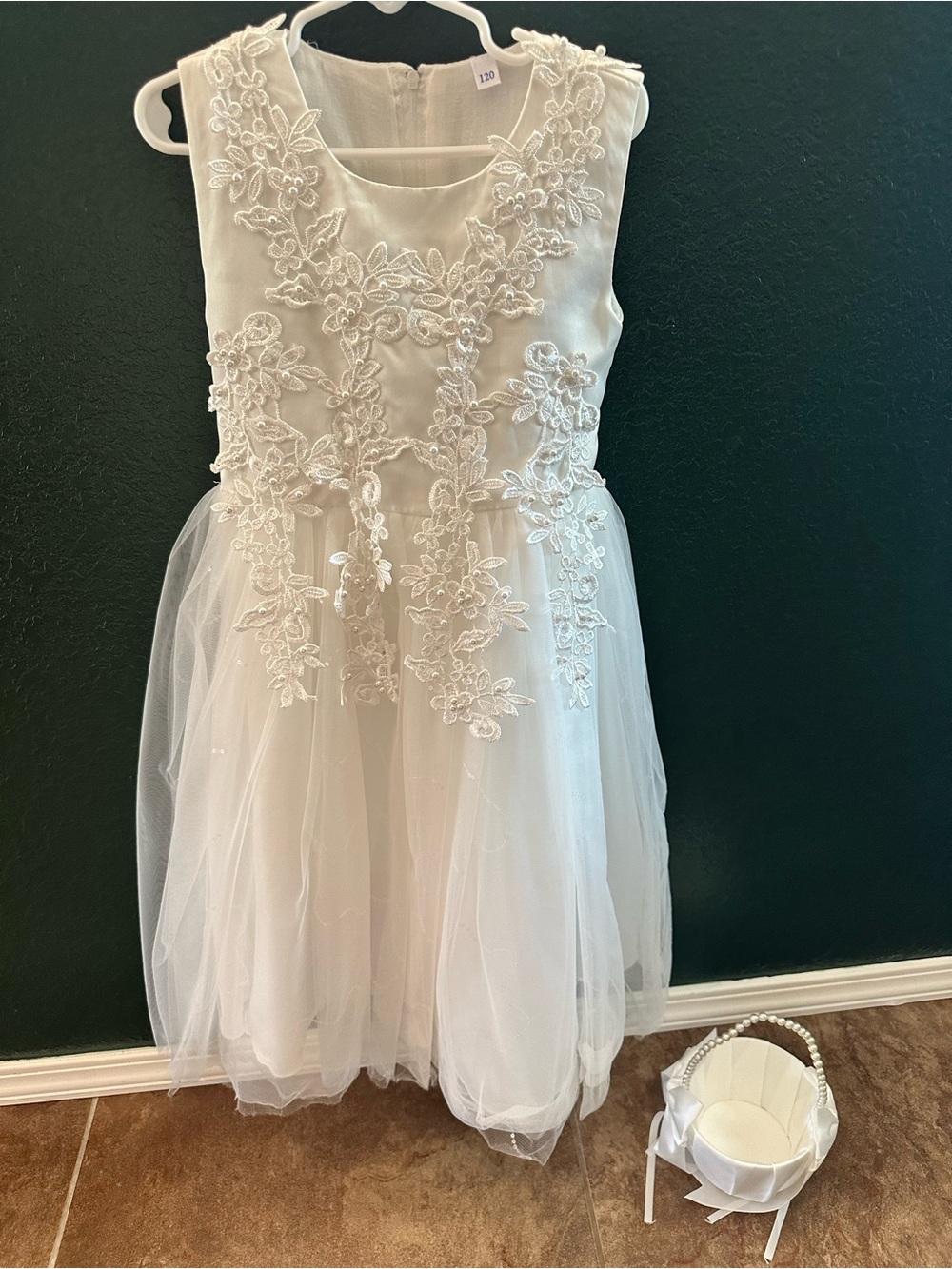 White Floral Lace Tulle Girls' Dress